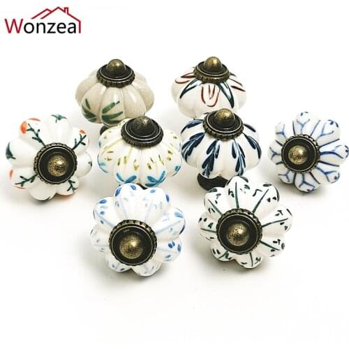 5PCS Ceramic Pumpkins Handles Kitchen Door Pulls Furniture Cupboard Cabinet Wardrobe Dresser Drawer Knobs With Screw
