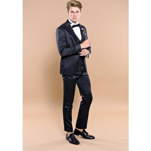 Green Modeled Lapel Tuxedo Wessi