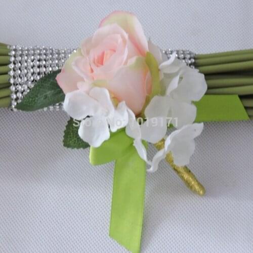 QINWEGE LIFE Artificial Roses