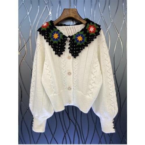 High Quality Cardigan Jackets 2021 Autumn Winter Knitwear Women Flower Embroidery Turn-down Collar Twist Knitted Cardigan Tops