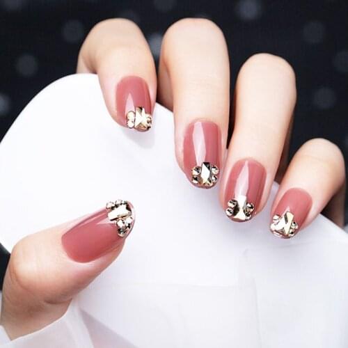 24pcs press on nails Korean Temperament Diamond Decoration Artificial Nails with Glue Medium Length Round Sweet Pink Fake Nails