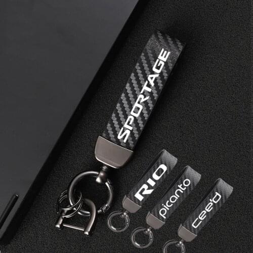 For Kia sportage ceed rio picanto Car Accessories High-Grade Leather Car KeyChain 360 Degree Rotating Horseshoe Key Rings