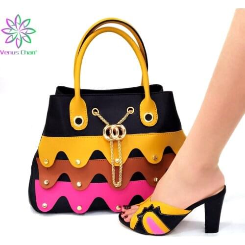 Comfortable Women Royal Wedding Party Shoes and Bag to Match with Shinning Crystal in Black Color African Style Set Slippers