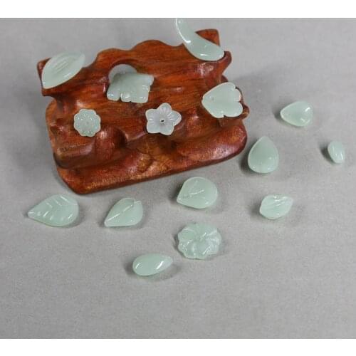 5-10pcs Green Glass Petal Beads Irregular Shape Charm Beads For DIY Craft Headwear Necklace Jewelry Making Accessories