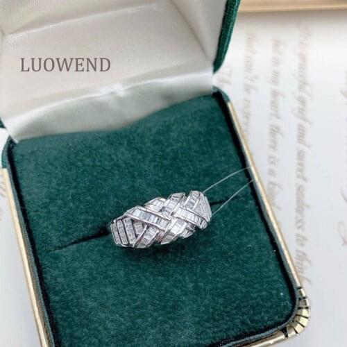 LUOWEND 18K White Gold (AU750) Engagement Ring High Quality Gold Rings Natural Diamond Ring for Women Wedding Bridal Statement