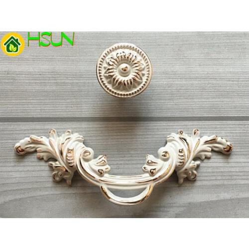 2.5" Shabby Chic Dresser Pull Drawer Pulls Handles White Gold Rustic Kitchen Cabinet Handle Door Knobs Pull French Country 64mm