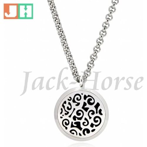 316L Stainless Steel Essential Oil Diffuser Necklace Pendant Perfume Pendant Necklace Aromatherapy Pendant Necklace Locket