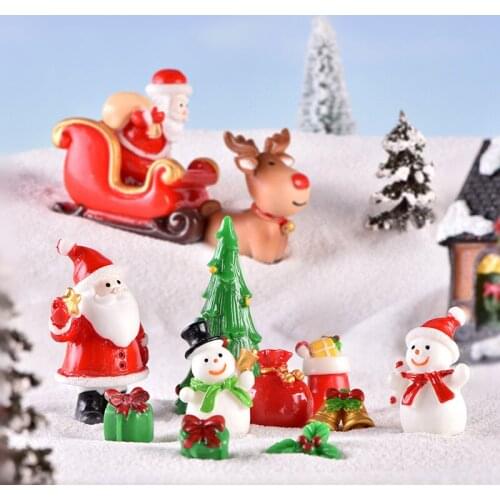 Mini Christmas Santa Claus Tree Snowman Sled Cute Doll Decoration Micro Landscape Resin DIY Garden Home New Year Ornament Gift
