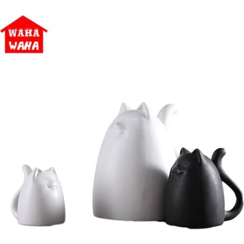 Nordic living room TV cabinet decoration ornaments creative ceramic living room bedroom crafts family of three cat ornaments