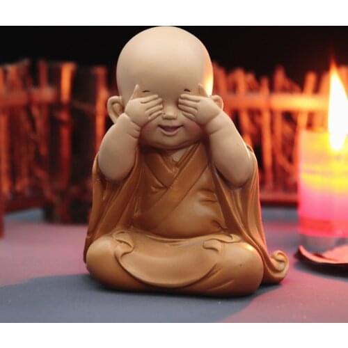 Buddhist Small Monk Statues Resin Buddha Figurine Sculpture Handmade Car Home Decorator Miniatures Room Decoration Crafts Gifts