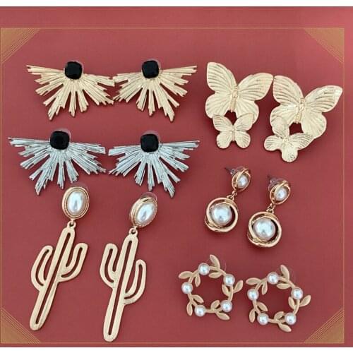 Alloy Earrings Stud Cactus Butterfly Wings Pearl Ear Pierced Statement Lady Jewelry