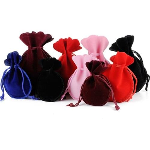 100pcs 7x9cm Packing Dice diamond Bag Velvet Drawstring bags & Pouches for Board Games Piece Card Game