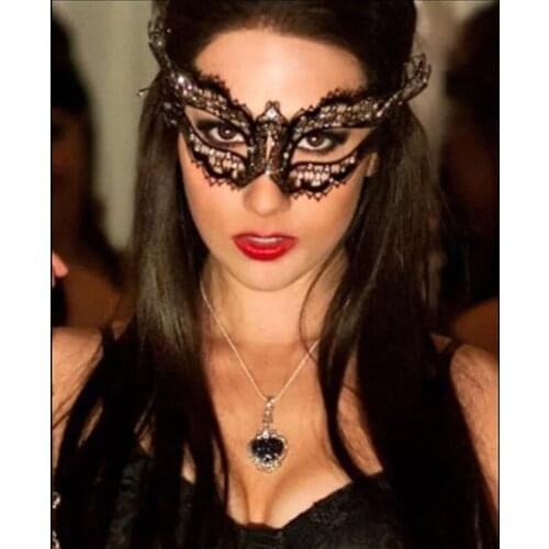 Fashion Luxurious Venetian Black Masquerade Sexy Mask Laser Cut Design Made of Light Metal with Diamonds Masquerade Women Mask