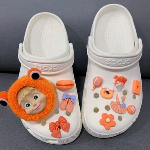 2021New Designer Cute Charms for Croc DIY Quality Bundle Garden Shoe Buckle Lovely Plush Doll Clogs Shoes Accesorios Girls Gift