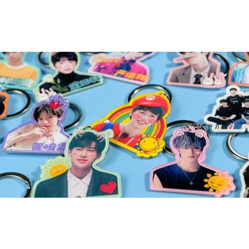 17 PCS TNT Teens in Times Pictures Photos Lovely Creative Keychain China Male Artist Music Singer Teenager Youth Team Group