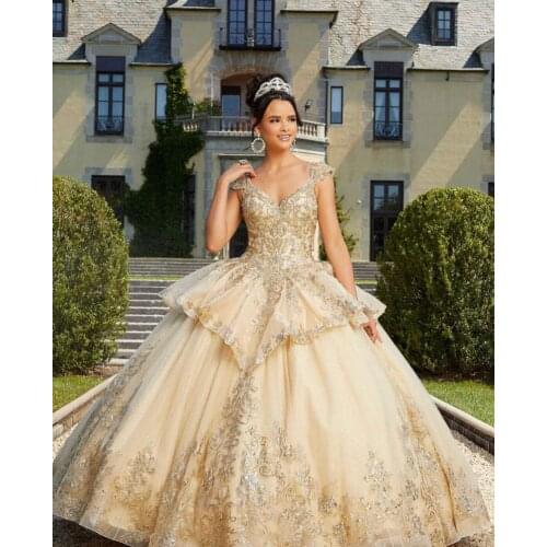 Princess Quinceanera Dress 2021 Ball Cap Sleeve Appliques Sequins Beads Tiered Backless Party Sweet 16 Gown Vestidos De 15 Años