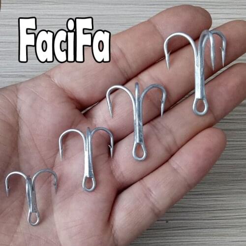 10pcs Thick Treble Hook Strong Silvery Fishing Hook Saltwater Fishhook Barbed Sea Triple Hook
