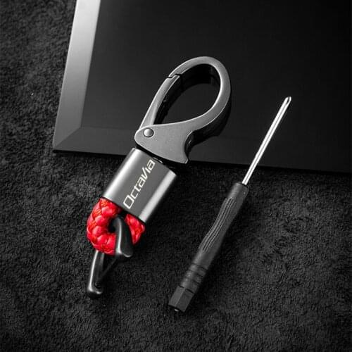 Car keychain For Skoda Octavia 2 A7 A5 Fabia 3 Rapid Superb 3 Kodiaq Scala Karoq Kamiq Metal leather Car key chain Accessories