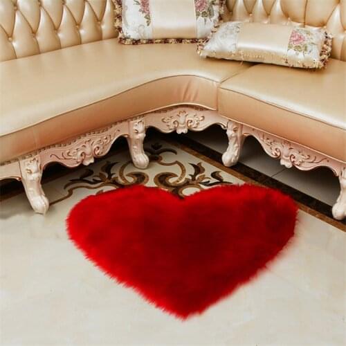 Carpet Bedroom Floor Mat Love Heart Rugs Artificial Wool Carpet Faux Floor Mat Fur Plain 88X90cm Rug Soft Living Room