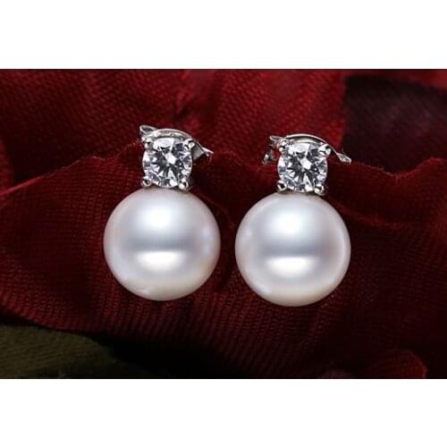 Charming10-11mm natural round south sea white pearl earrings 925s