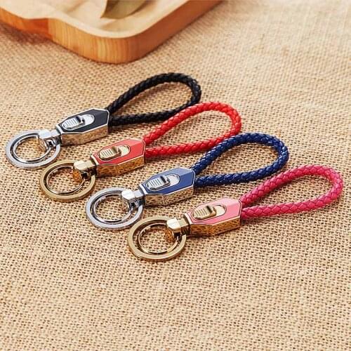 For Suzuki Sx4 Kia Optima K5 Audi A3 Volkswagen Polo BMW Keychain Decoration Key Holder for Simple Stylish Car Key Ring Pendant
