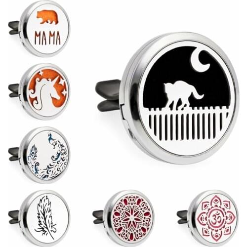 Essential Oil Perfume Locket Cat Peacock paws Car diffuser Vent Clip Magnetic Random Send 10pcs Oil Pads as Gift