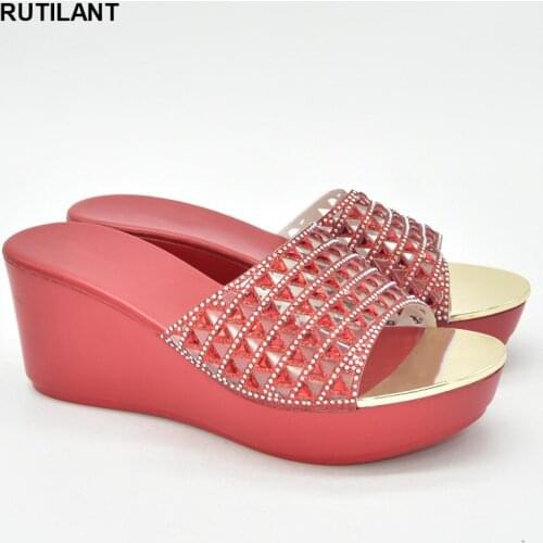 Platform Wedges Slippers Women Sandals Female Shoes with Rhinestone New Fashion Heeled Shoes Casual Summer Slides Slippers Women