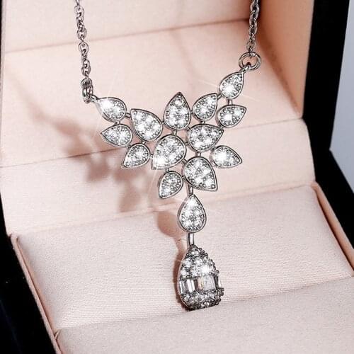 Gorgeous Female Wedding Pendant Necklace Full Paved Dazzling CZ Stone Engagement Party Necklaces High Quality New Trendy Jewelry