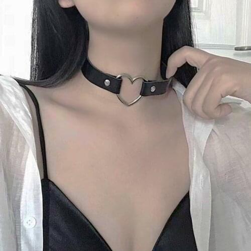 Punk Heart Gothic Black Pu Leather Choker Necklace Party Jewelry 2021 New Trend Rivet Neck Jewelry Chocker Collar Necklaces