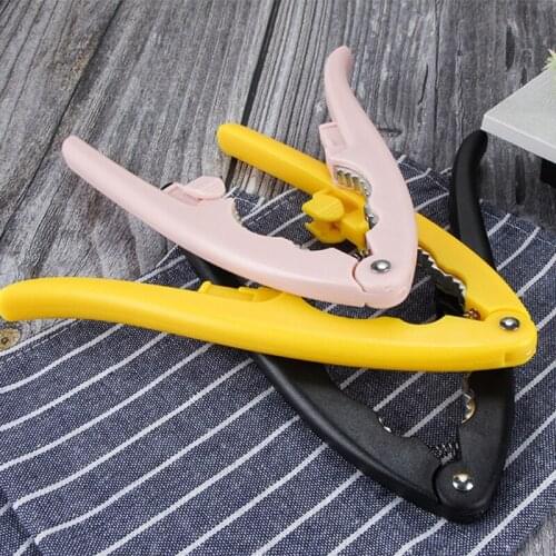 Walnut Clip Walnoot Chestnut Zinc Alloy Clips Pliers Opener for Home Kitchen Crab Claw Clip Eating Crab Shelling Seafood Tools