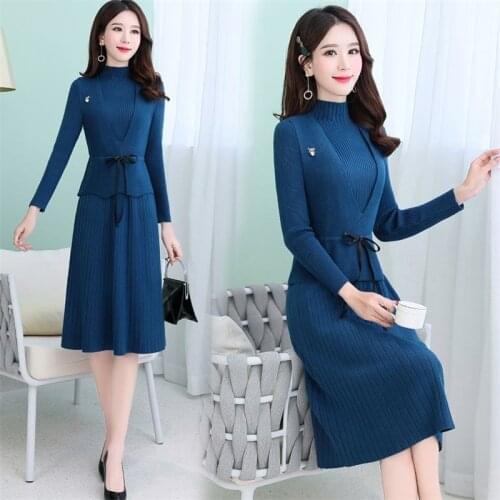 2021 Spring Winter Woman New High Quality Dress Female Casual Long Sleeved Knitted Dress Ladies Two Piece Knitting Suit Q109