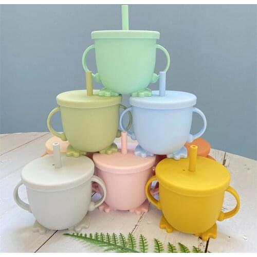 1pcs Baby Silicone Straw Cup Feeding CupBaby Drinking Water Cup BPA Free Silicone Cup