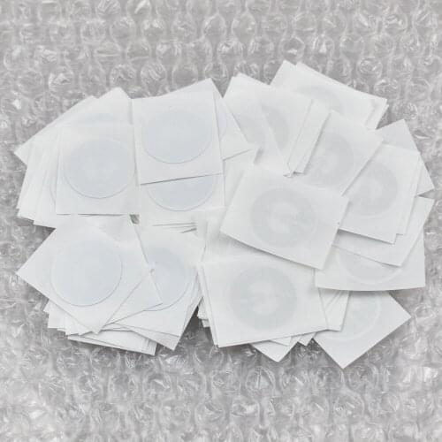 In Stock 100pcs/Lot 38mm White NFC Stickers Protocol ISO14443A 13.56MHz NFC 213 Universal Label RFID Tags and All NFC Phone