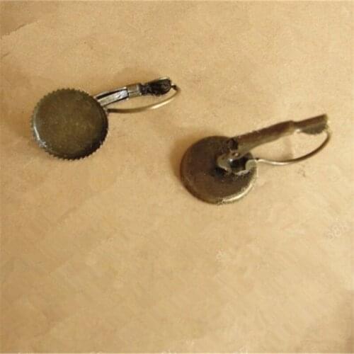 RONGQING 50pcs/lot Vintage Bronze Earring Cabochon Settings 12mm Retro Time Gemstone Base Jewelry Findings Handmade Accessories