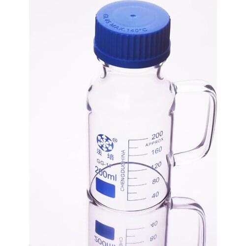 Reagent bottle,With blue screw cover,Borosilicate glass handle,Capacity 200ml,Graduation Sample Vials Plastic Lid
