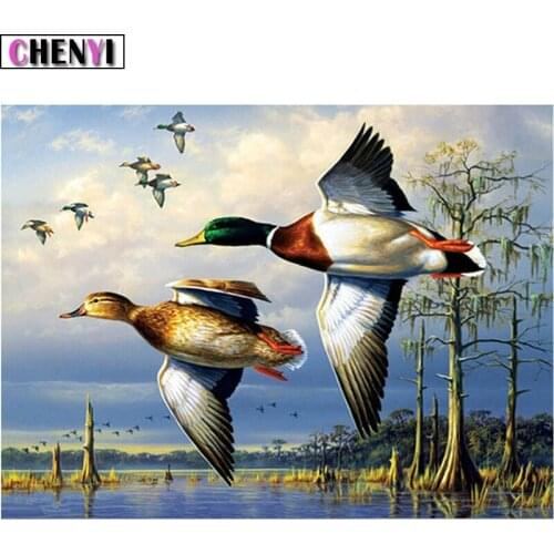 CHENYI Hot DIY 5D Full Diamond Embroidery Cross Stitch Kit Diamond Painting Flying Duck Handcraft Mosaic Drill Rhinestones Decor