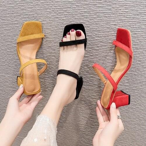 Summer Women Sandals Big Size Square Toe Narrow Band Flip Flops Chunky Low Heels Gladiator Sandalias Open Toe Brief Sandals 40