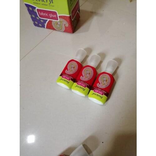 Vinds Stationery Adhesives