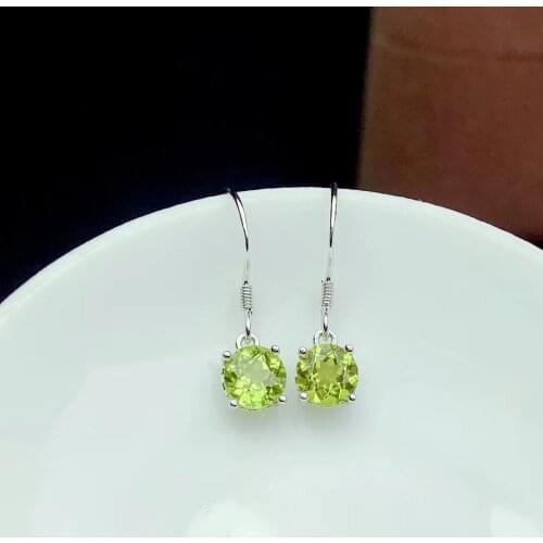 Good Style 100% Natural and Real Peridot Earrings 925 sterling silver Fine jewelry Peridot Earring For Engagement