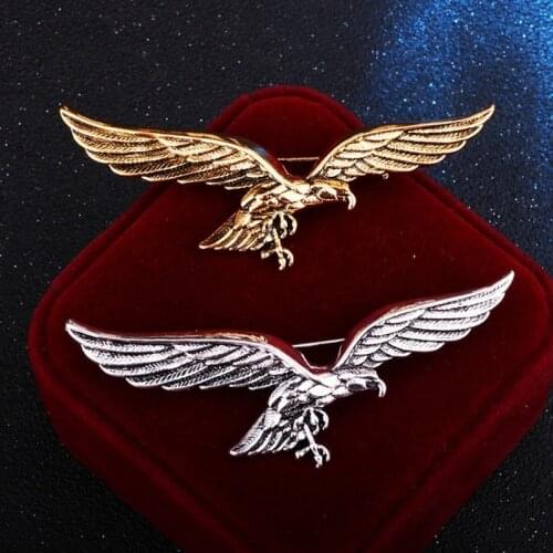 Fashion New Hot Sale Mens Brooch Golden Eagle Wing Brooch Scarf Button Lapel Metal Badge Mens Shirt Collar Accessories