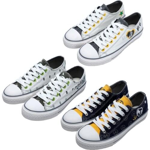 Brdwn JOJOs Bizarre Adventure Rohan Kishibe Higashikata Josuke Kuujou Joutarou Flat Casual Canvas Shoes