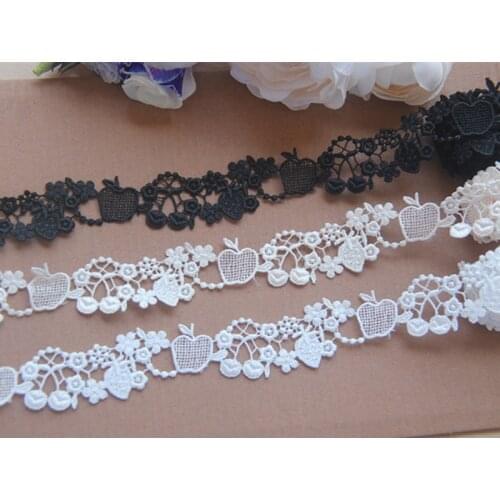 10Yds Embroidered Fabric Apple Strawberry Lace Appliques Patch Handmade DIY Dress Collar Curtains Trim Decorative Ribbon 2cm