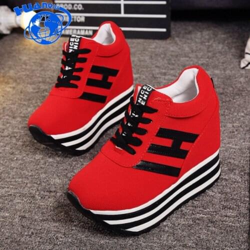 HUANQIU Women's Sneakers