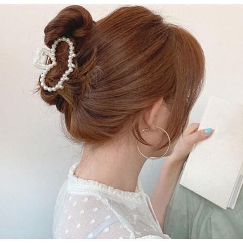 Women Fashion Hair Claw Elegant Hair Accessories Imitation Pearl Ponytail Holder Large Jaw Clip for Hair Styling