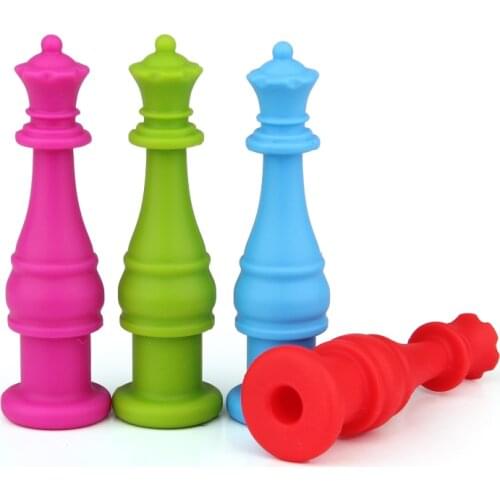 1Pcs Silicone Chess Pen Holder Children Molar Silicone Teether Pen Holder Anti-bite Pen Teether Holder