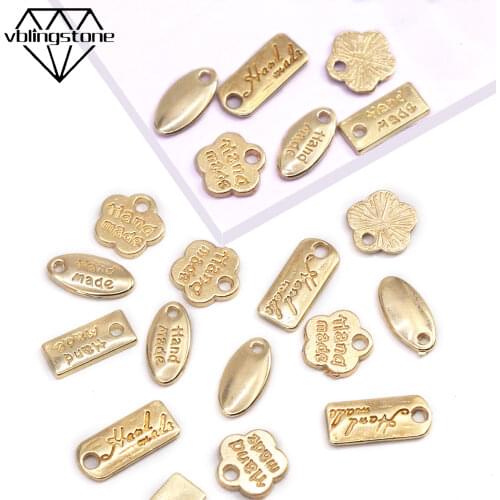Gold Letters Metal Tags Handmade Labels Square Flower Oval Labels Decorative Hats Bags Sewing Labels Garment Accessories 50Pcs