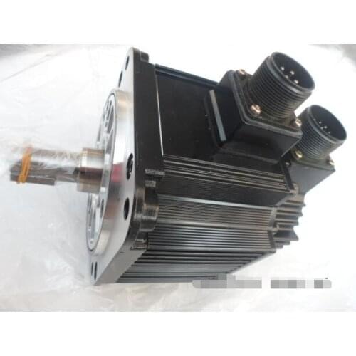 SGMG-05A2AB sevo motor , New within box , free shipping