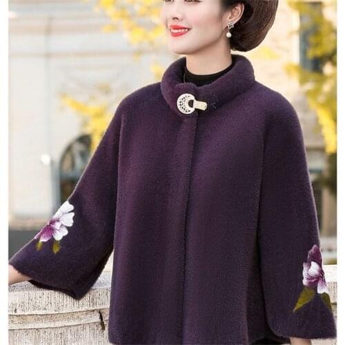 Middle-Aged Mothers Spring Autumn Clothes New Short Coat Elderly Women Winter Mink Velvet Femme Coats Embroidered Cardigan 55