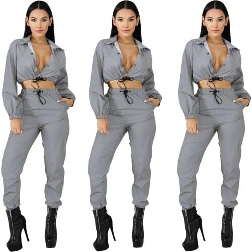 Reflective plain short jacket and loose pants two piece set ladies tracksuit