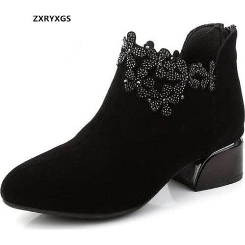 2021 Famous Frosted Cowhide Black Leather Boots Rhinestone Autumn Trendy Boots Thick Heels Large Size Short Women Winter Boot